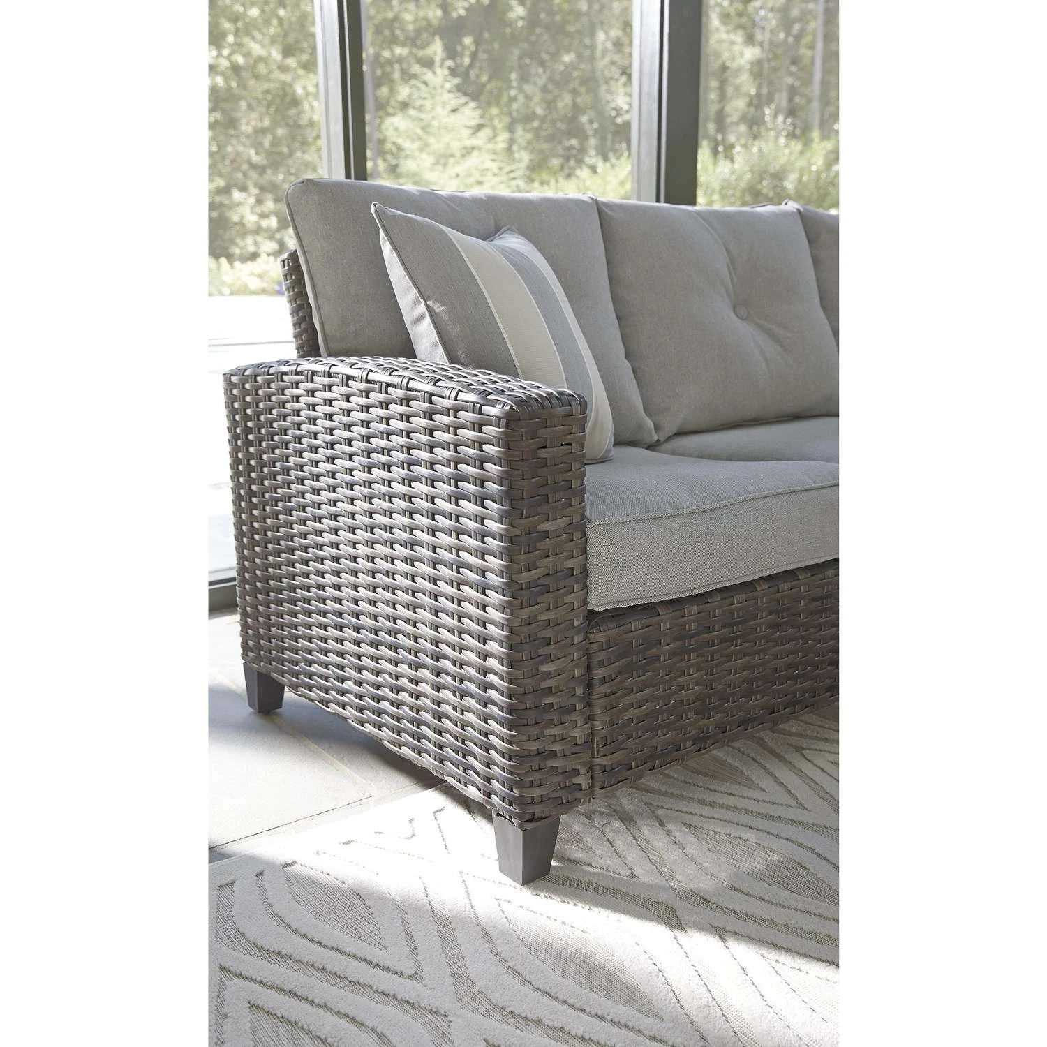 Signature Design By Ashley Cloverbrooke 4 Pc Gray Aluminum Wicker Conversation Set Gray 5 Signature Design By Ashley Cloverbrooke 4 Pc Gray Aluminum Wicker Conversation Set Gray - Image 5